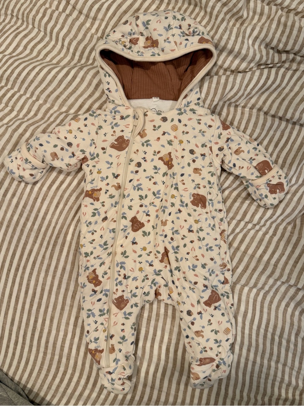 MORI Cream Floral & Bear Print Pramsuit